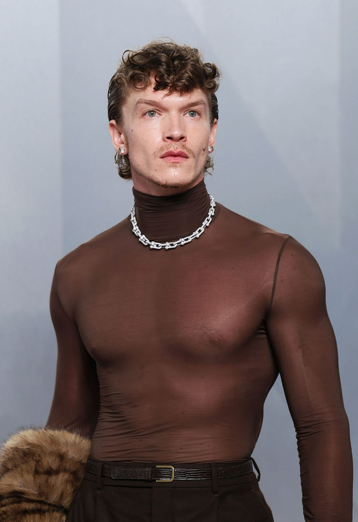 奥斯卡派对上演情侣透视装秀 两位男主引热议