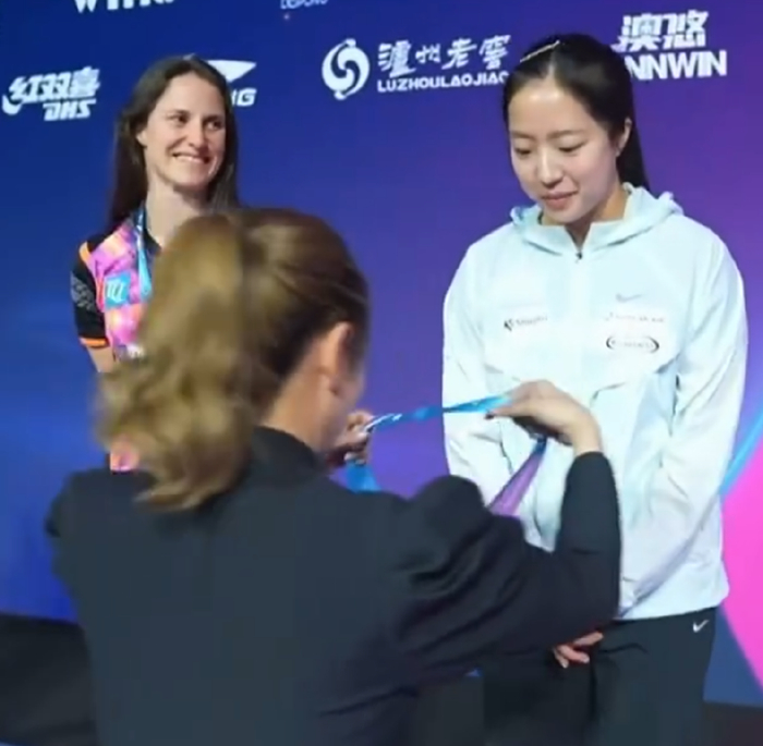 申裕斌澳门世界杯摘铜创韩乒历史 1亿韩元捐赠温